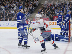 Capitals Maple Leafs Hockey