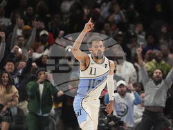 Lakers Hawks Basketball
