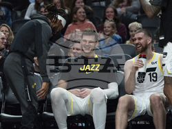 Jazz Trail Blazers Basketball