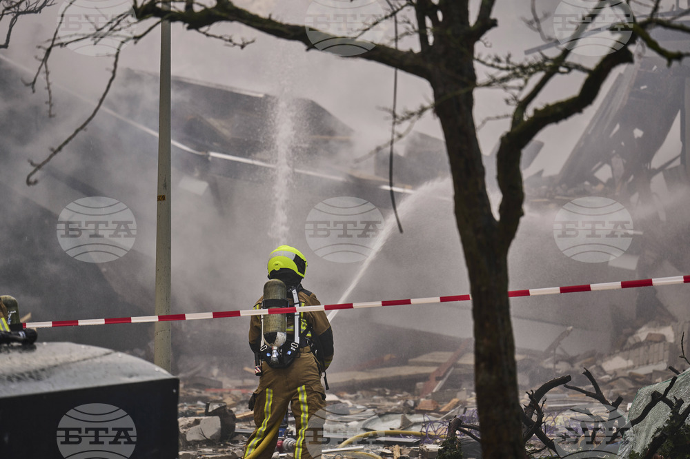 Пожар в новогодишната нощ изпепели голяма църква в центъра на Амстердам