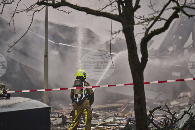 Пожар в новогодишната нощ изпепели голяма църква в центъра на Амстердам