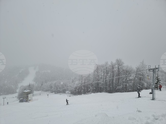 Ски сезонът в Осоговската планина бе официално открит