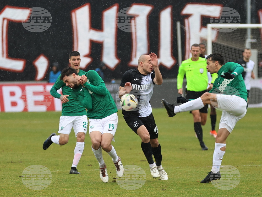 Берое спечели на "Лаута" и задълбочи кризата в Локомотив Пловдив 