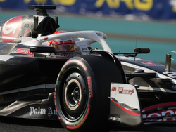 Abu Dhabi F1 GP Auto Racing