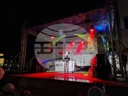 Самоков - коледен фестивал - запалване на светлините на елхата