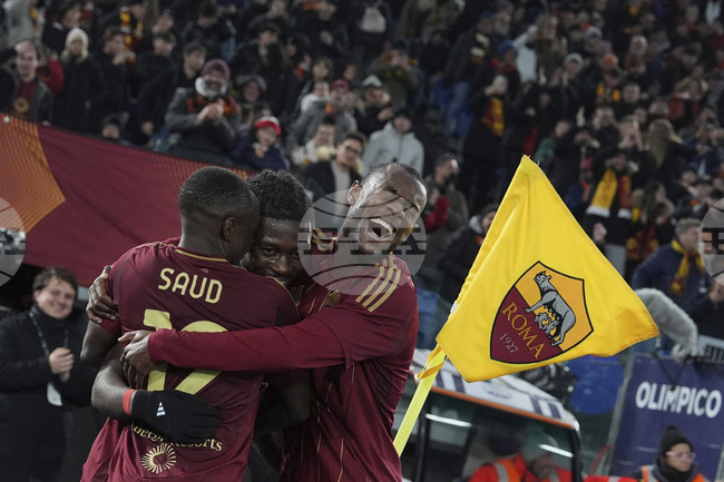 Рома записа първа победа при Клаудио Раниери