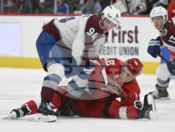 Avalanche Red Wings Hockey