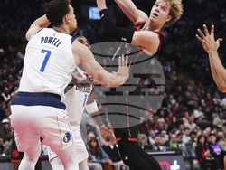 Mavericks Raptors Basketball
