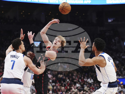 Mavericks Raptors Basketball