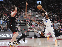 Mavericks Raptors Basketball