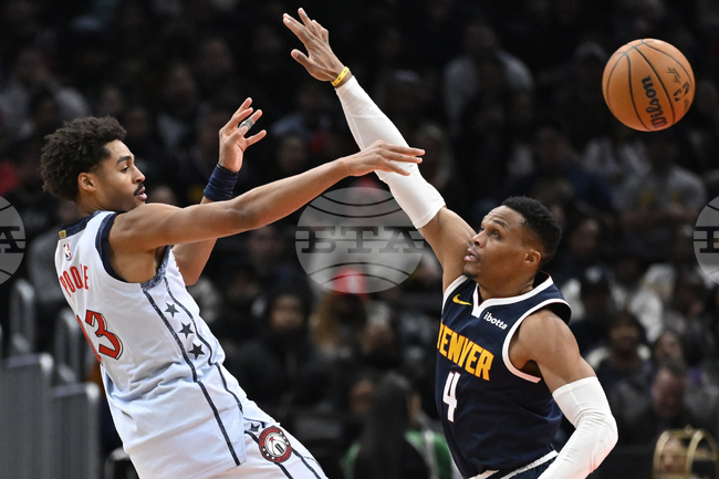 Вашингтон прекъсна негативна серия с успех над Денвър в НБА