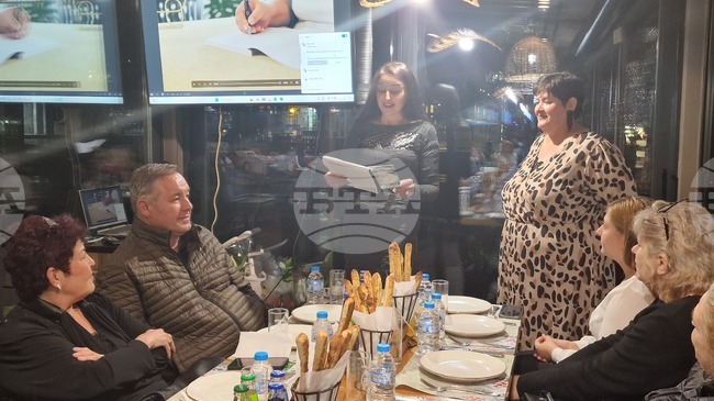 Разградчанката Зюхре Адем представи стихосбирката си "Душевни воденици"