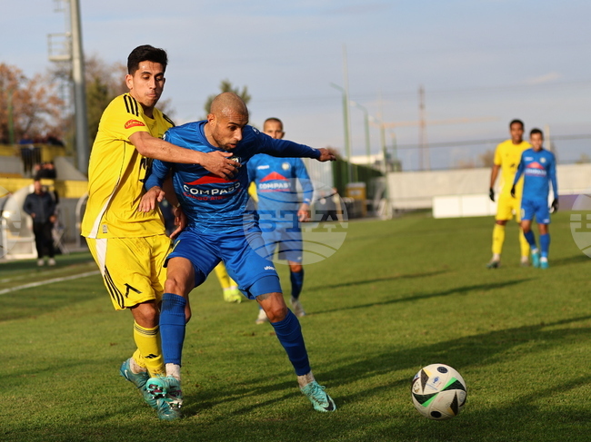 Охене и Митков отпаднаха от групата на Левски за двубоя с Дунав