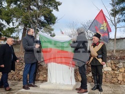 Село Горна Гращица - паметник на загиналите във войните - откриване