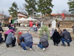 Село Горна Гращица - паметник на загиналите във войните - откриване