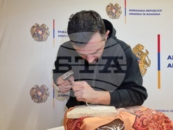 Румъния - Коледен дипломатически благотворителен базар в Букурещ