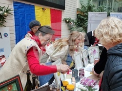 Румъния - Коледен дипломатически благотворителен базар в Букурещ