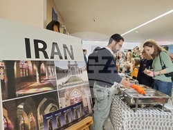 Румъния - Коледен дипломатически благотворителен базар в Букурещ