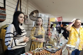 Румъния - Коледен дипломатически благотворителен базар в Букурещ