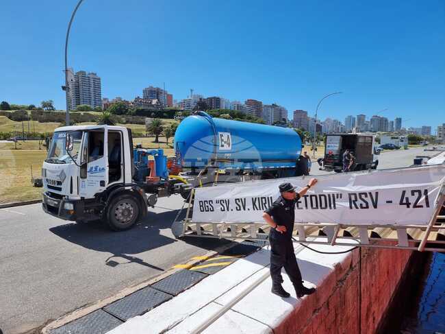 Ден 40 - Мар дел Плата - Антарктида - Аржентина - НИК 421