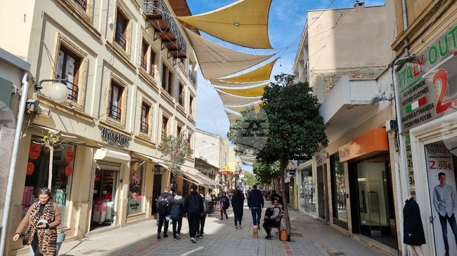 Населението на Република Кипър расте, но продължава да застарява, показват статистически данни