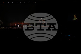 Спектакъл - ПоетиТе и сезоните