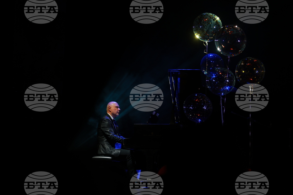 Спектакъл - ПоетиТе и сезоните