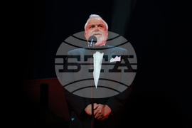 Спектакъл - ПоетиТе и сезоните