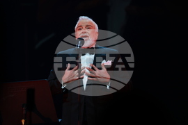 Спектакъл - ПоетиТе и сезоните