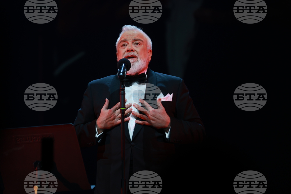 Спектакъл - ПоетиТе и сезоните