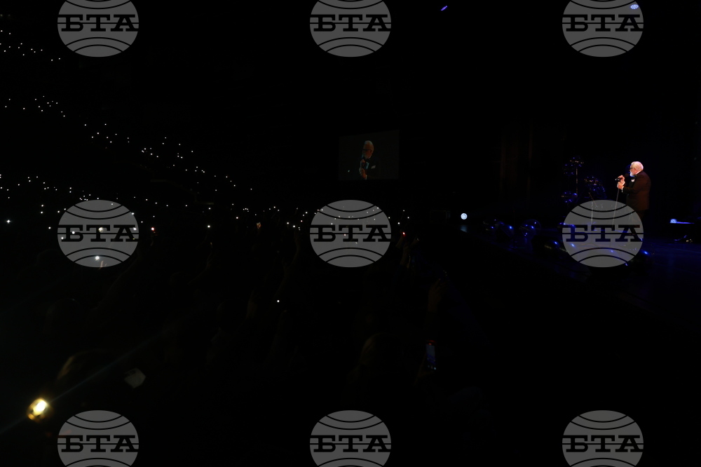 Спектакъл - ПоетиТе и сезоните