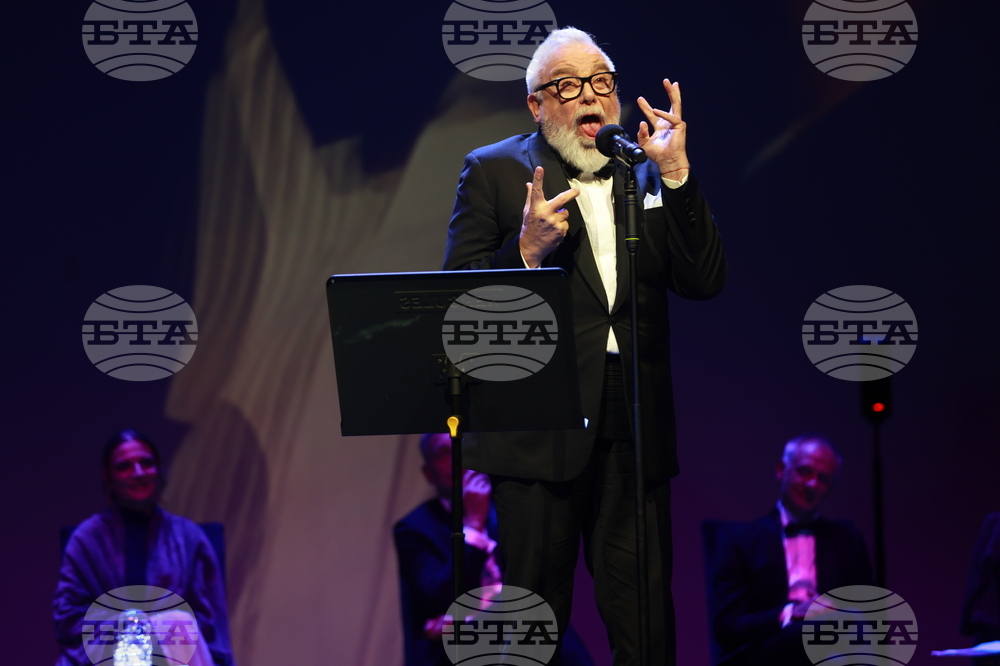 Спектакъл - ПоетиТе и сезоните