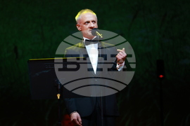 Спектакъл - ПоетиТе и сезоните