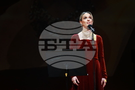 Спектакъл - ПоетиТе и сезоните