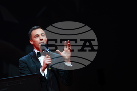 Спектакъл - ПоетиТе и сезоните