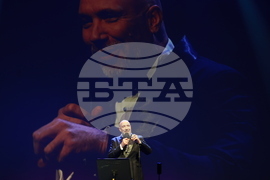 Спектакъл - ПоетиТе и сезоните