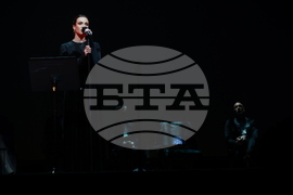 Спектакъл - ПоетиТе и сезоните