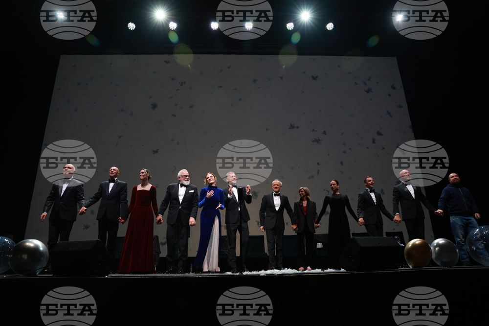 Спектакъл - ПоетиТе и сезоните