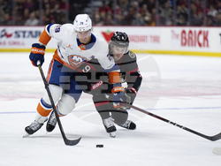Islanders Senators Hockey