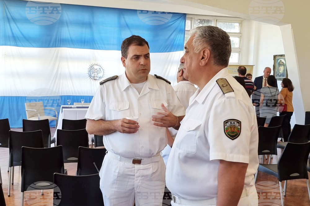 Мар дел Плата - Антарктида - Аржентина - НИК 421 - пресконференция