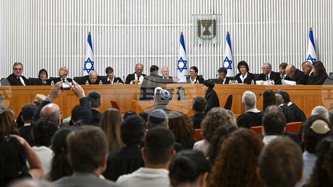 Върховният съд на Израел позволи на хуманитарни организации да продължат да работят в Газа