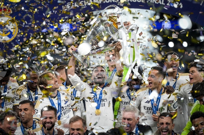  Финалът на Шампионската лига през 2033 година може да се проведе в САЩ 