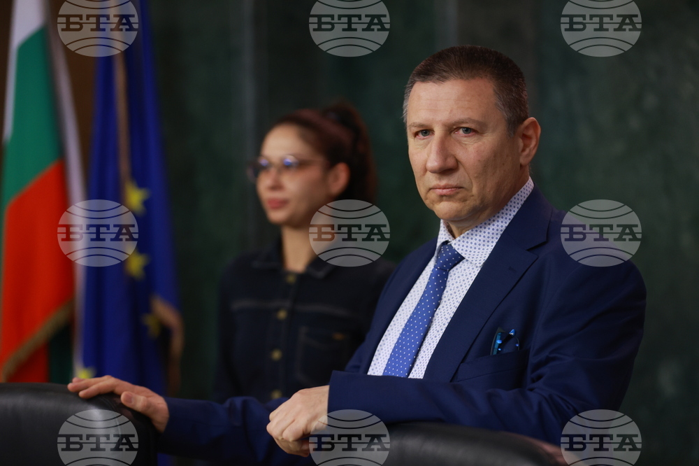 Acting Prosecutor General Sarafov Asks Parliament to Strip Two MPs of Immunity