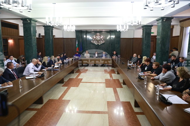 Конфискуването на автомобили доведе до по-малко катастрофи и загинали, каза Петър Петров от "Възраждане"