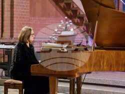 Оперен галаконцерт „Галерия на българските гласове“ се състоя в църквата „Апостол Павел“ в Берлин