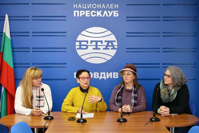 Екип на Фондация „Стойна Кръстанова" представиха резултати от проекта „Споделяне, претворяване и преживяване на изкуството чрез театър“