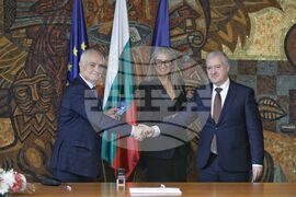 „20 години от присъединяването на Република България към НАТО“ - пощенска марка и специален пощенски печат