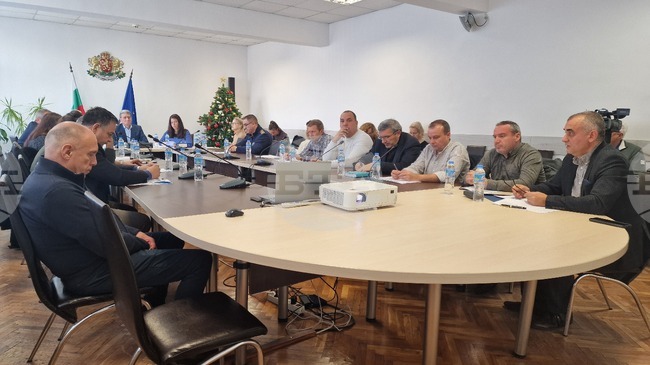 Областната комисия по безопасност на движението по пътищата заседава в Шумен