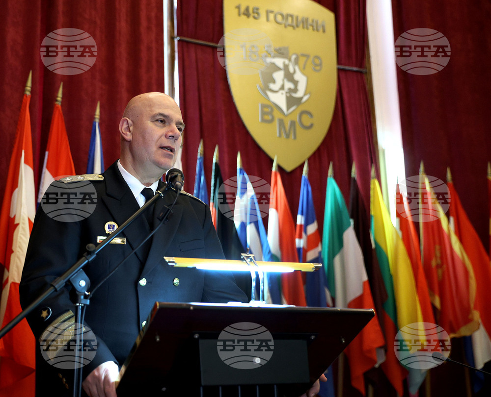 Моряците от минен ловец „Струма“ получиха отличието „Екипаж на годината“