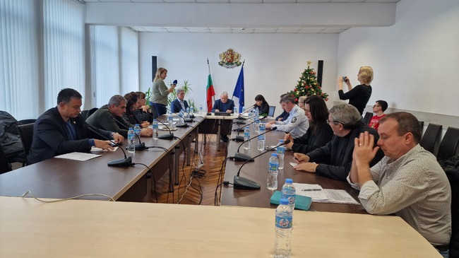 Транспортната схема за 2025 година беше приета на заседание на Областната ресорна комисия в Шумен